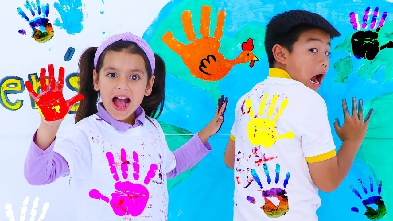 DE FIESTA EN FIESTA con Ellie, Alex y sus Amigos Celebrando el DÍA MUNDIAL DEL NIÑO Y CUMPLEAÑOS