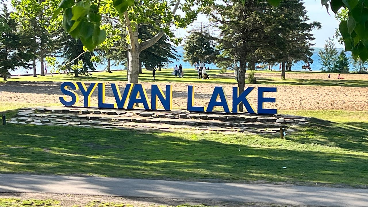 Sylvan lake#Beach town#Popular destination#tourism-activities#reddeer#alberta