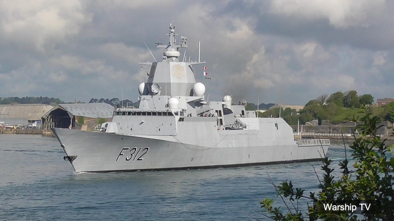 ROYAL NORWEGIAN NAVY FRIGATE HNoMS OTTO SVERDRUP F312 OUTBOUND FROM DEVONPORT NAVAL BASE 4.5.26