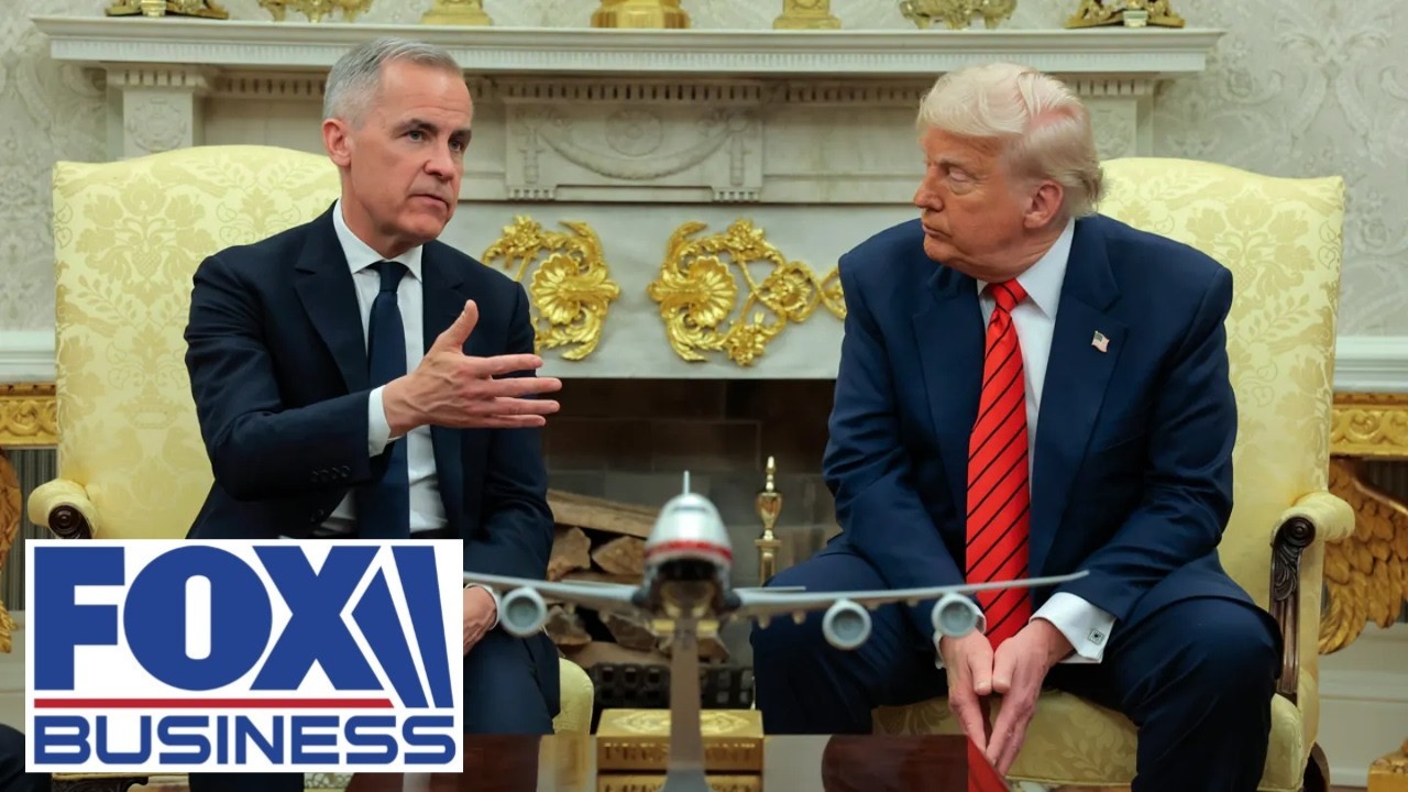 &laquo;Смирно!&raquo;: Трамп ПРИЗЫВАЕТ К ОТВЕТУ канадских лидеров на фоне спора о пошлинах