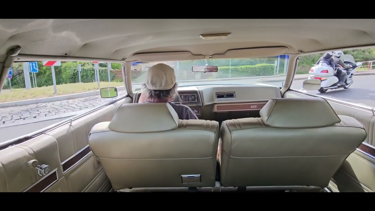Ford LTD 1971 drive I.
