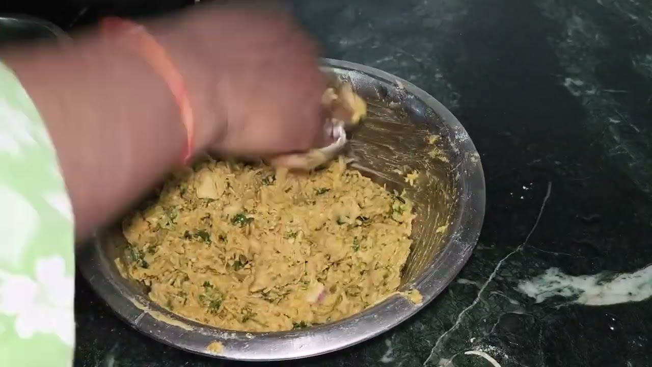 Maggi pakode 😍 #newrecpie #youtube #food #youtube #foodforfoodies #likecommentshare #foodnerd 