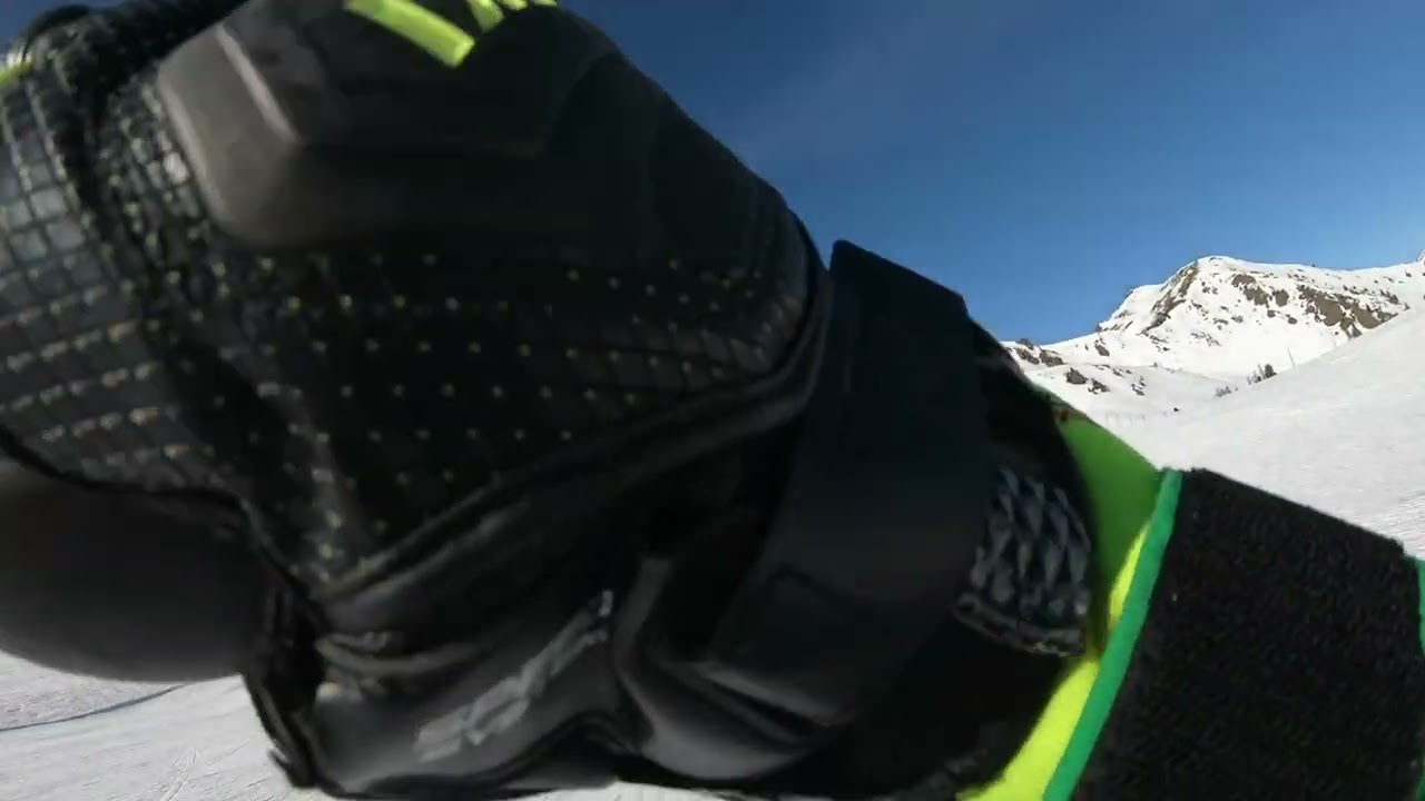 Vialattea:Piste 100 Nera + 100 Alta Variante + 100 Bis +100 Bassa Blu Claviere