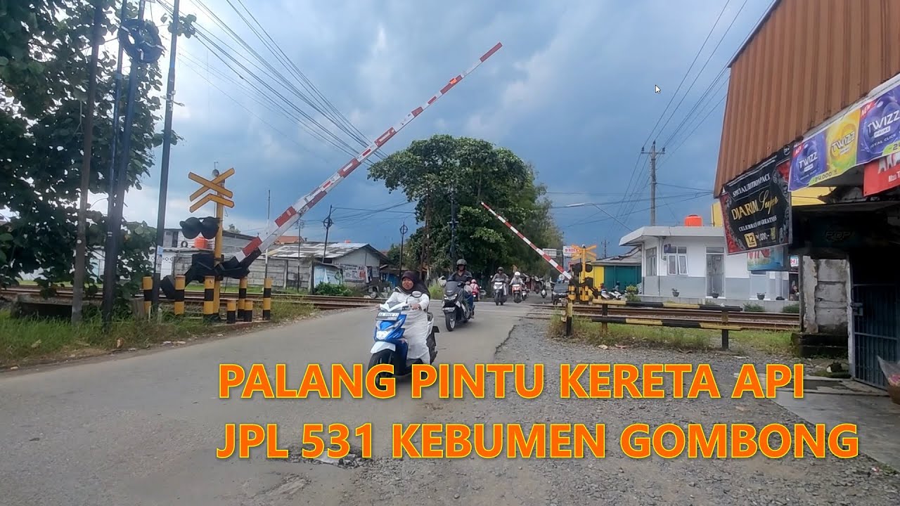 Terbaru - Perlintasan Kereta Api JPL 531 Gombong Kebumen, Jawa Tengah