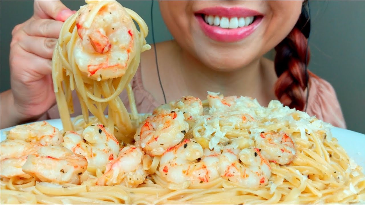 ASMR SHRIMP SCAMPI Linguine (+recipe) Eating Sounds *No Talking* suellASMR
