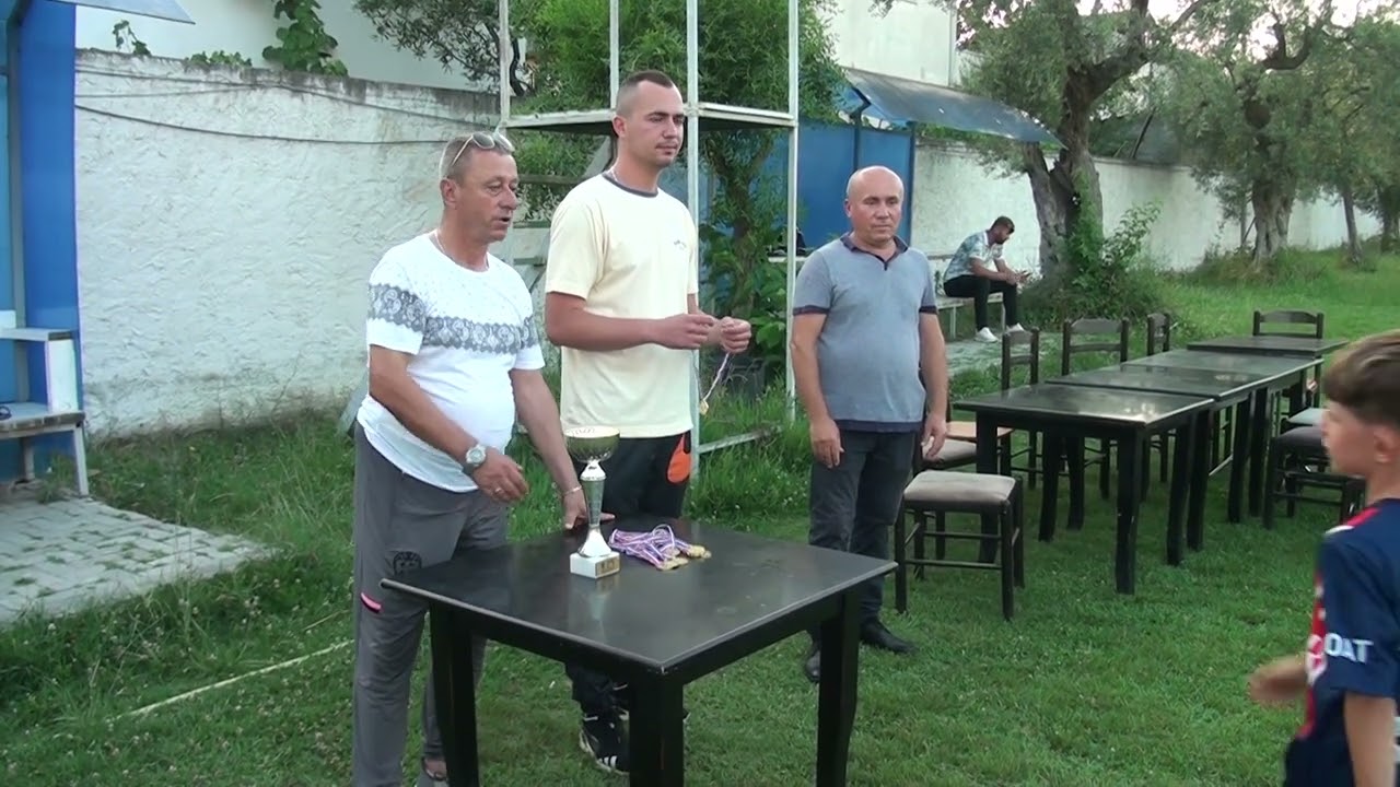u 9  A.F. BAJRAMI KAMPION FILMOI DASHAMIR QEMALI