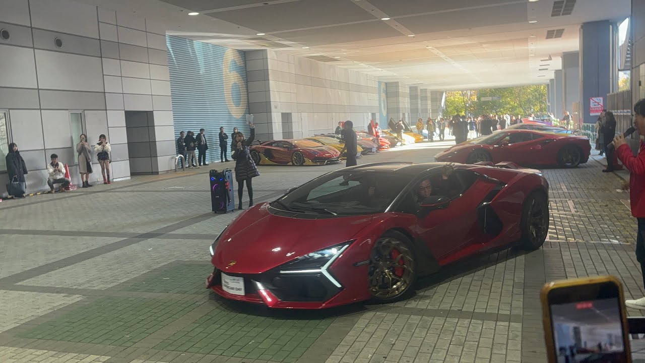 【爆音注意】Japan mobility show in 大阪　スーパーカー　搬出映像　Lamborghini  Ferrari  McLaren