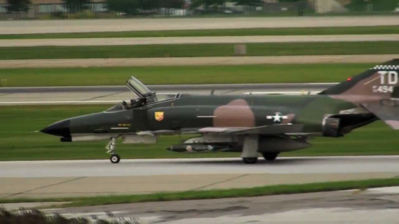 F4 Phantom Take Off with Slow Motion Replay
