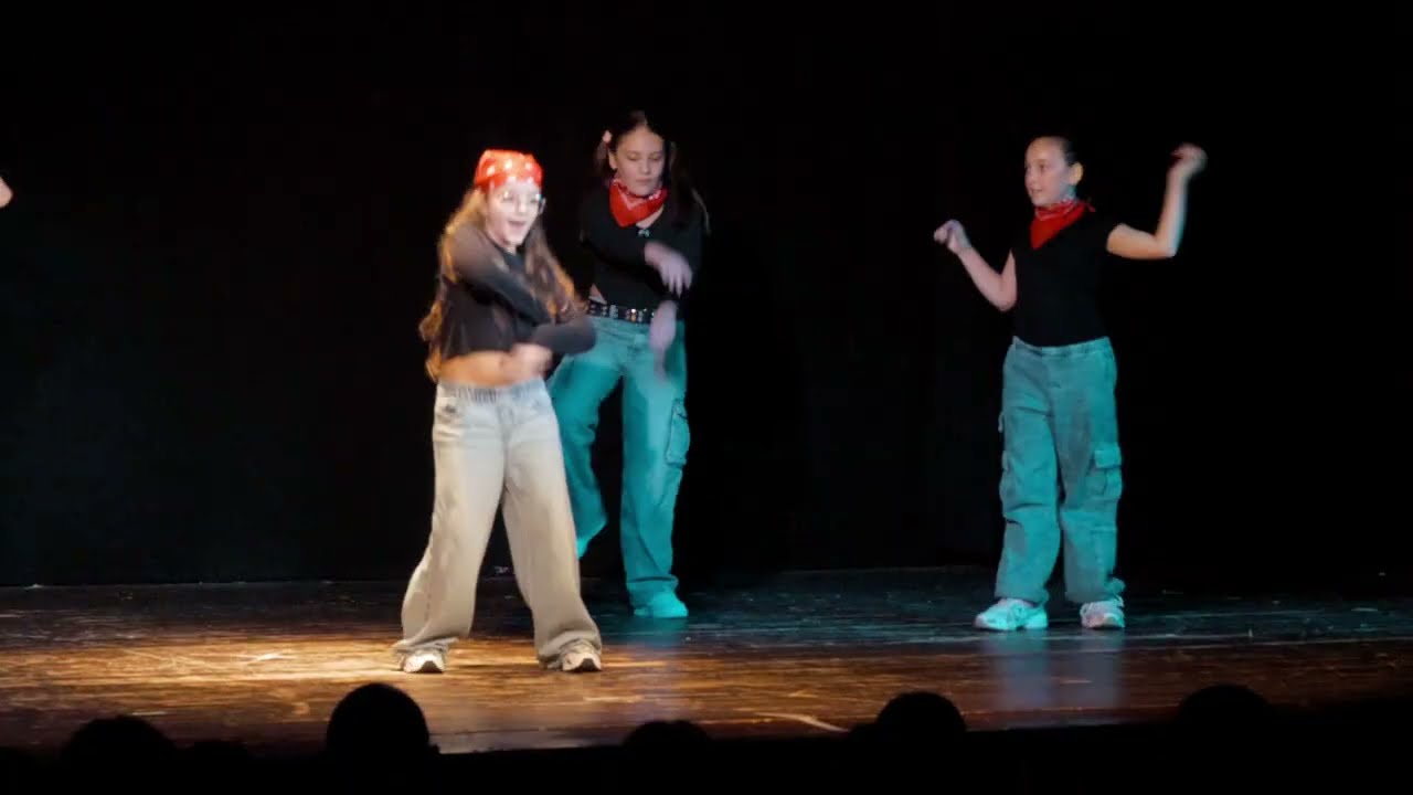 Hip hop baby base 2 | Christmas Night Showcase 2025 | The Get Down Studio