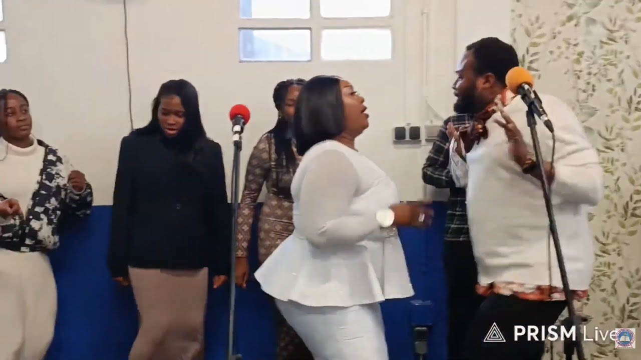 HOT AFRICAN PRAISE MEDLEY || MERCY EMMANUEL JOHN