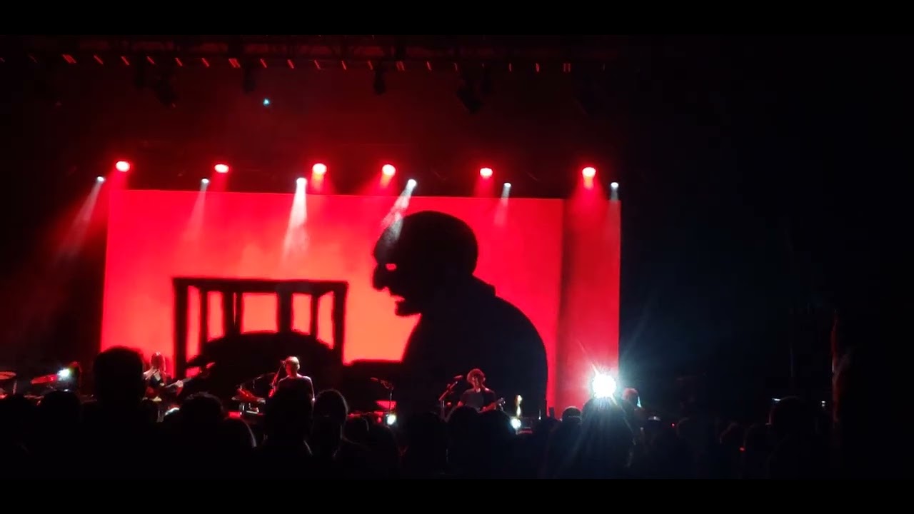Steven Wilson of Porcupine Tree  "The Raven That Refused To Sing" @ Brooklyn Paramount 10-2-25 