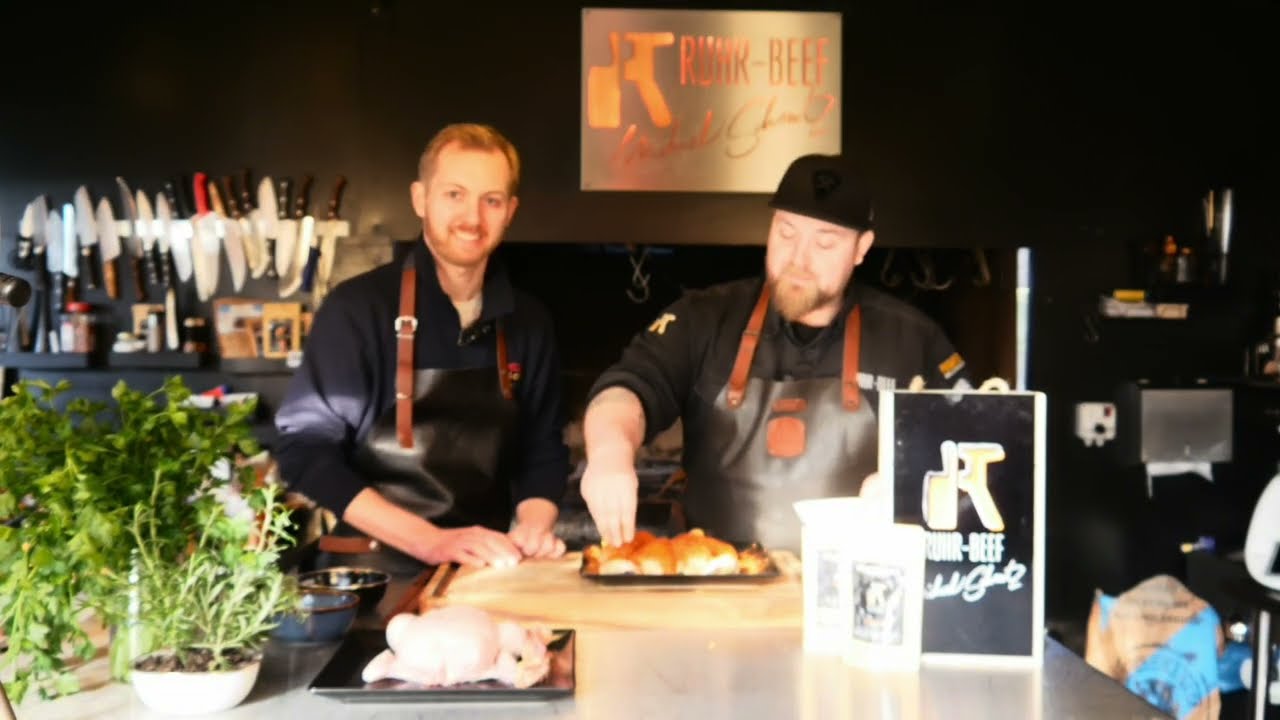 Roadkill Chicken vom G32 🔥 Mit Freiland-Hähnchen & Ruhr-Beef Kräuterbutter | BBQ trifft Haltung