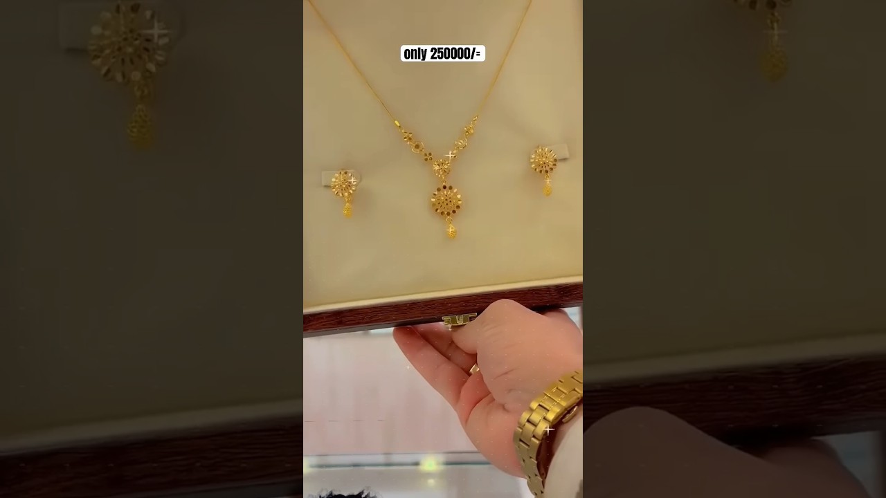 light weight gold necklace set design❤️😍 #gold #necklace #wedding #jewellery #plaingold #lightweight