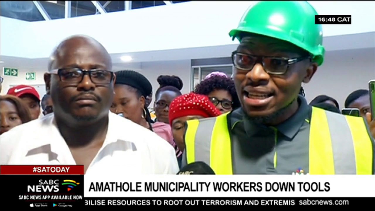 Amathole Municipality workers down tools