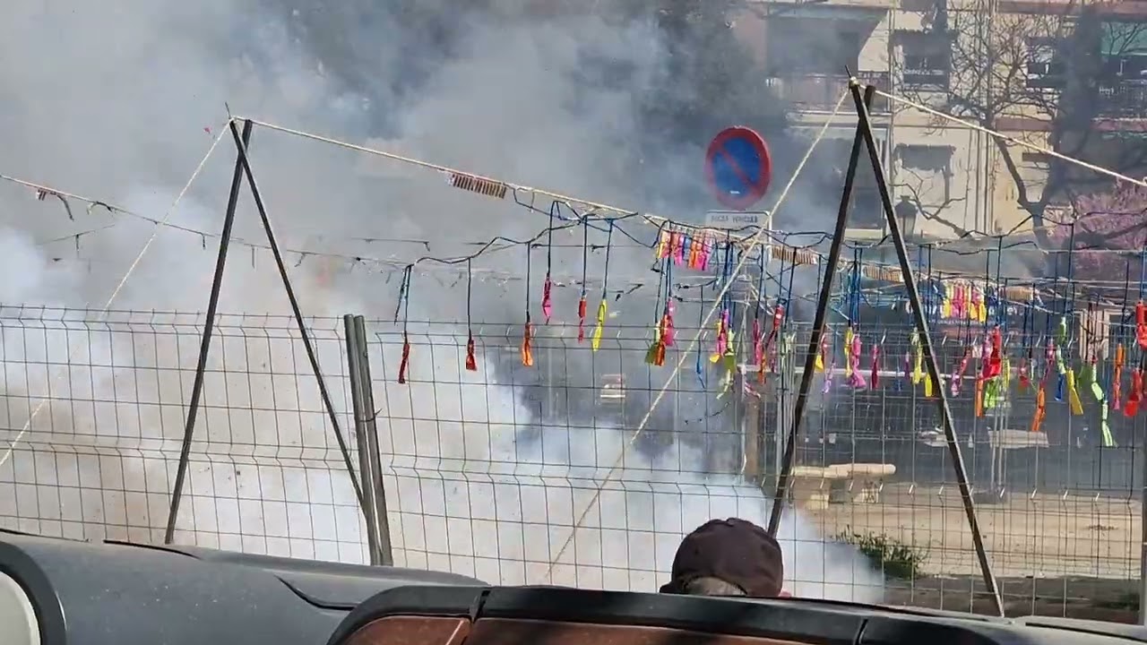 Mascleta , falla mallila ingeniero JHoaqui benlloch kneiterhard!!!!! #fireworks #valencia #vuurwerk 