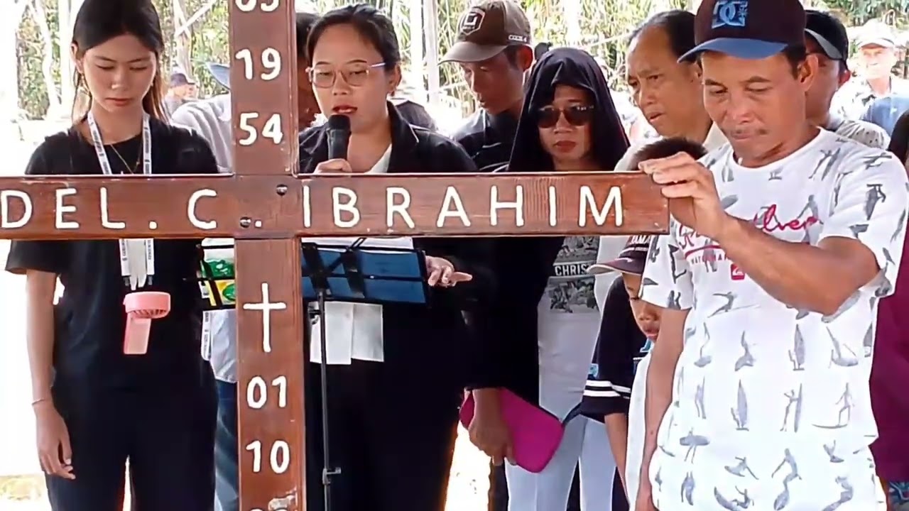 SELAMAT JALAN.OM..PA PIA...........OLEH.VIK.MONICA BERLIANA S.TH