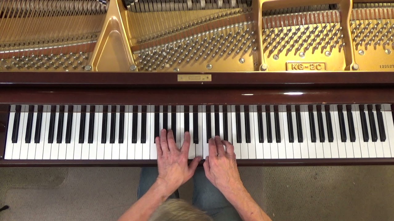 Jeffrey Reid  Baker plays Claude Debussy's Clair de Lune