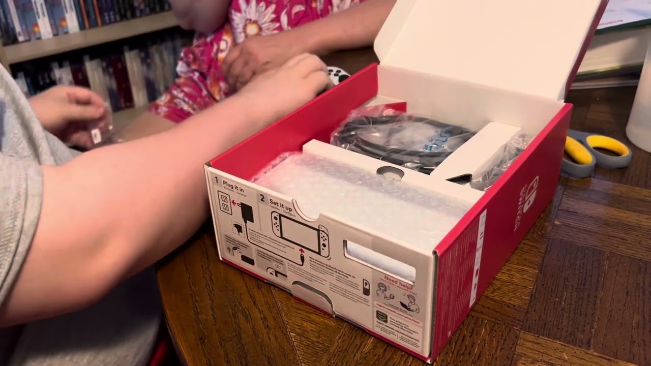 Nintendo Switch OLED Model Unboxing