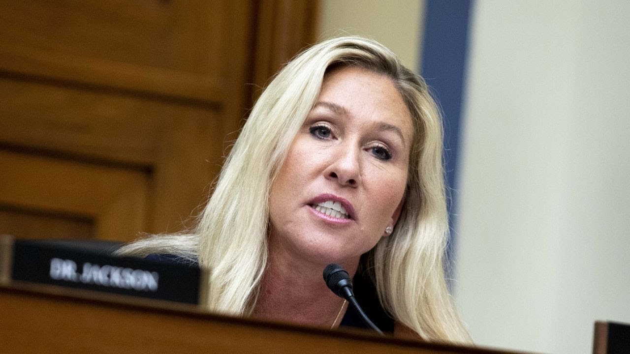 🔥 New Democratic star SMACKS DOWN Marjorie Taylor Greene