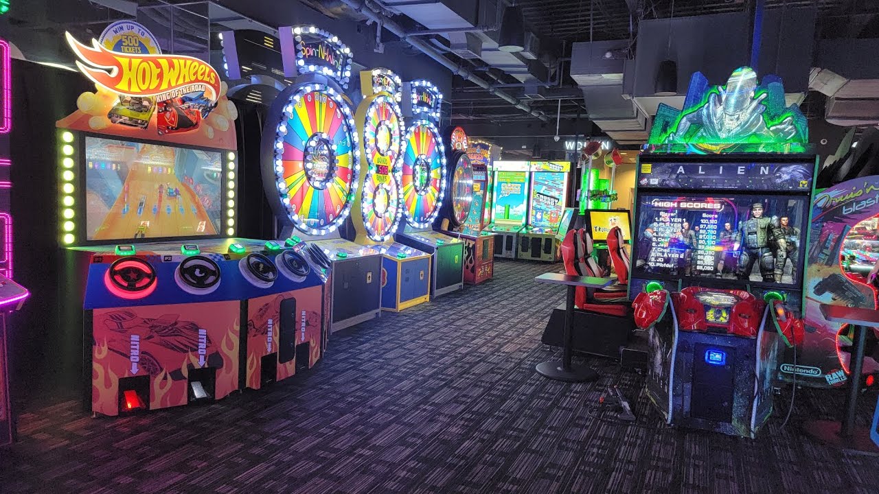 Arcade Tour Dave and Busters Hollywood CA