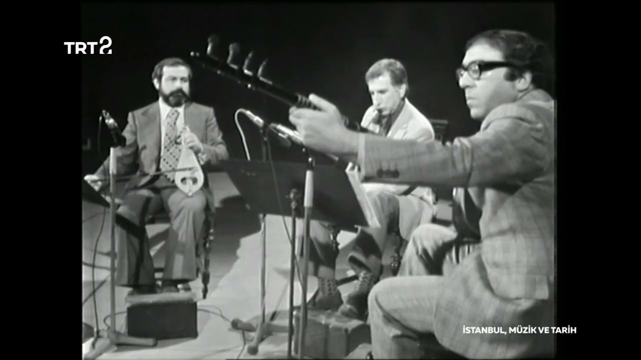 Niyazi Sayın, Necdet Yaşar ve İhsan Özgen - Acemaşiran Peşrev
