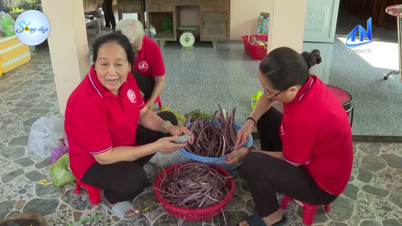 Bếp ăn nghĩa tình - Chia sẻ khó khăn, nhân lên những điều tốt đẹp