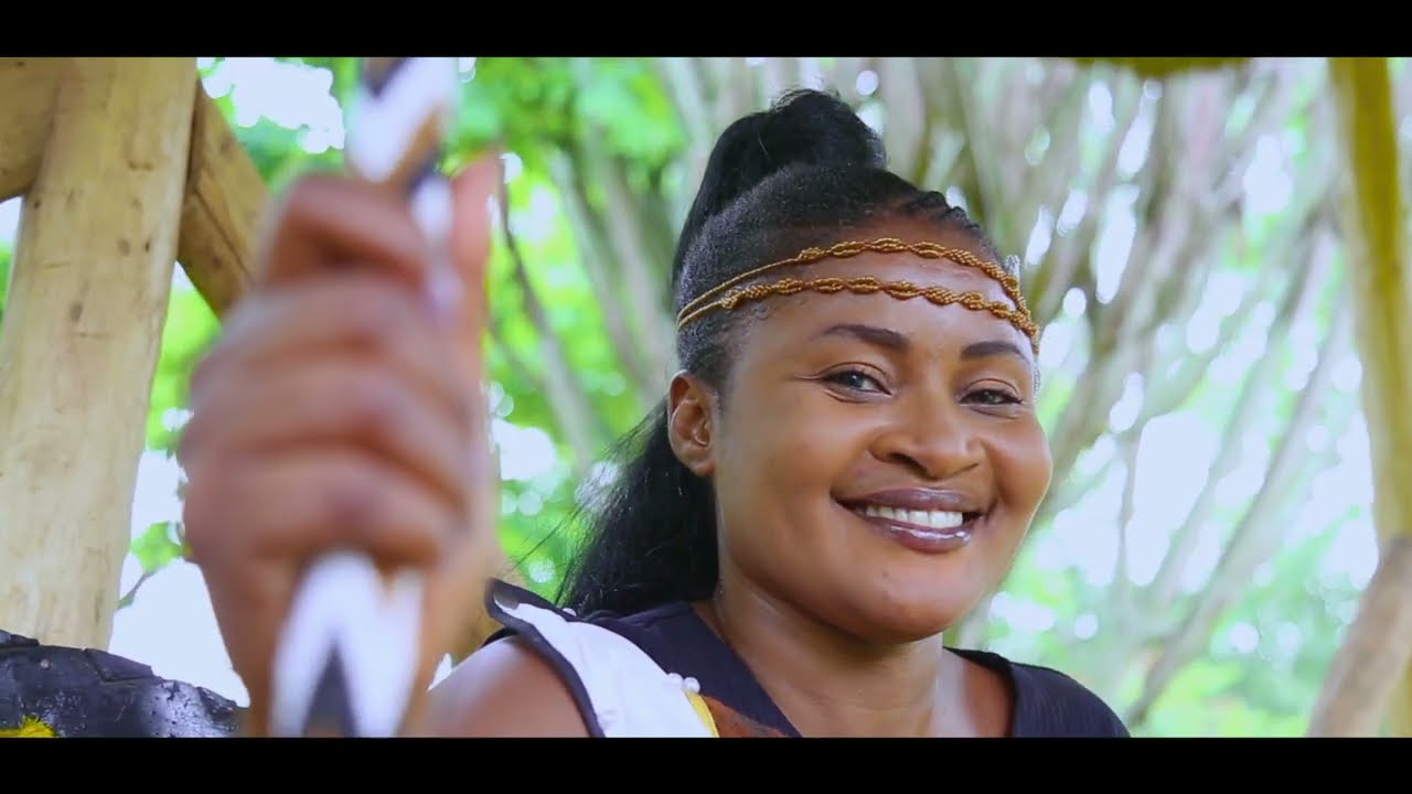 Official video URARINZWE by Alice NIYO