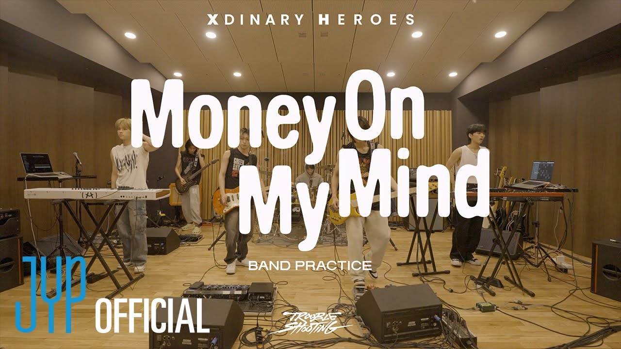 Xdinary Heroes 