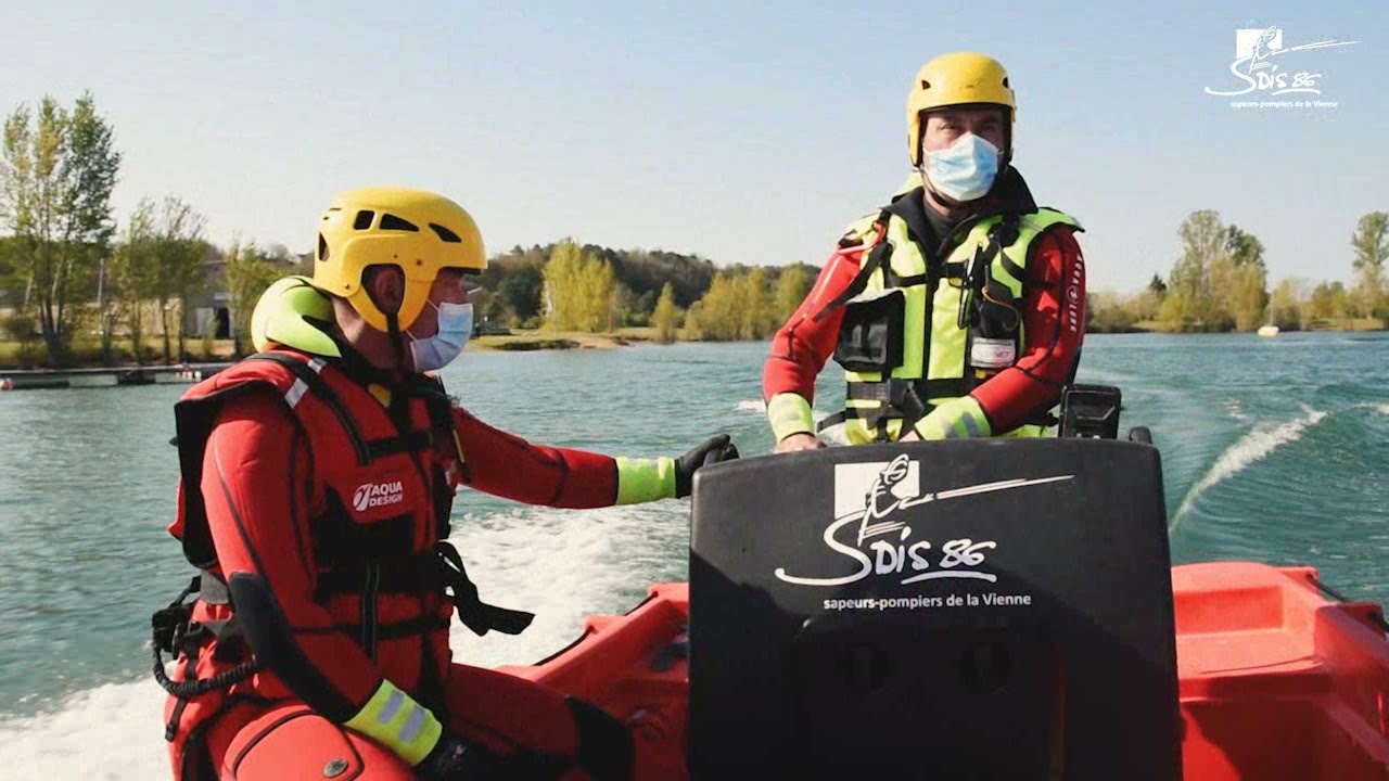Les bateaux de reconnaissance et de sauvetage (BRS) - SDIS 86