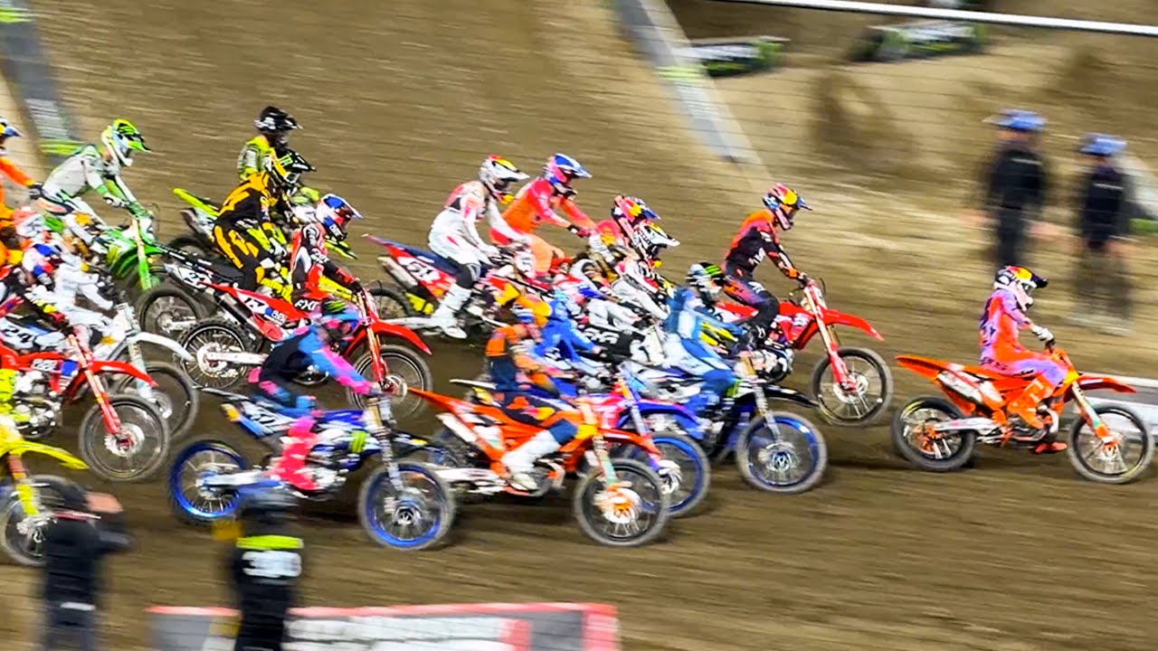 450 Main Event Anaheim 1 26 | Tomac & Roczen Dominate the Field 