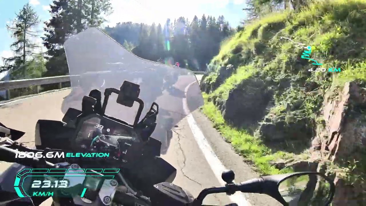 Chasing fast fellas with my #bmws1000xr #italianalps #dolomites
