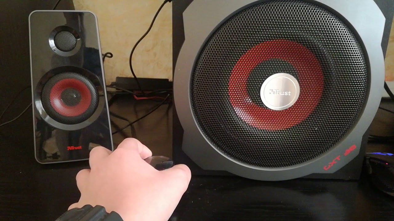 Trust gxt 38 (super bass)