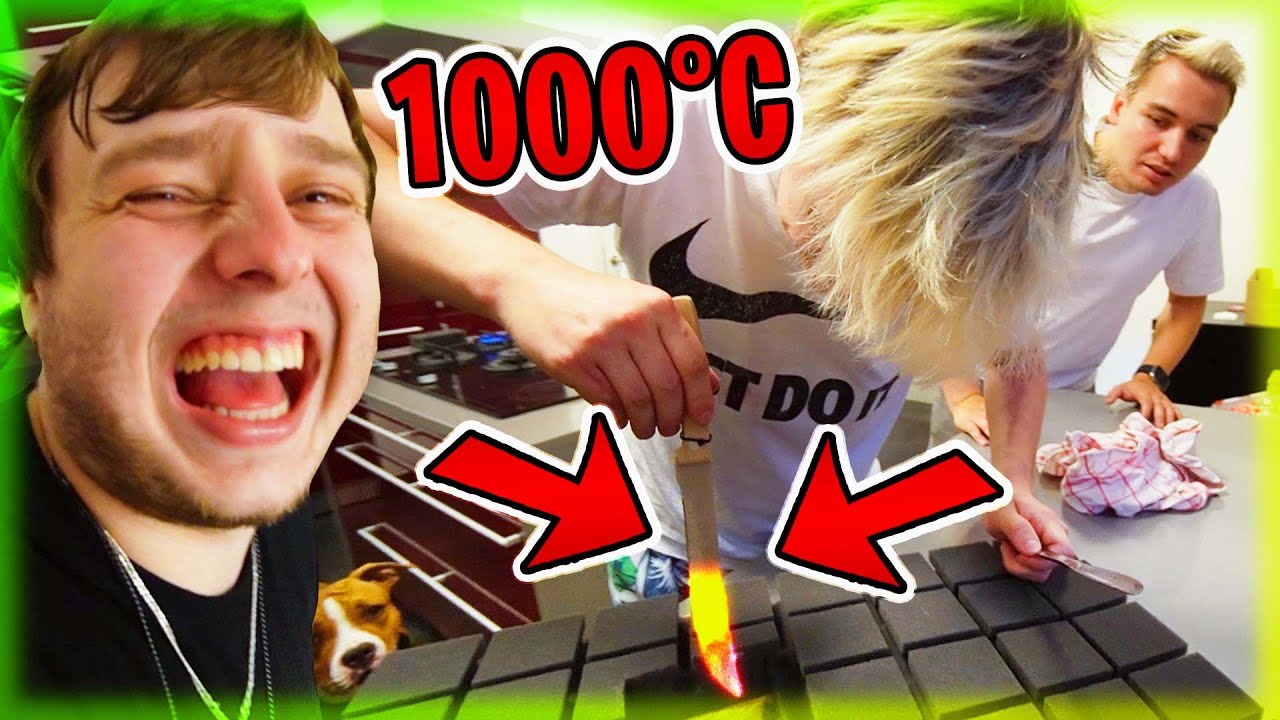 1000°C NŮŽ VS AKUSTICKÁ PĚNA!😱 | STĚHOVÁNÍ #8 | Morry@MBLCREW​
