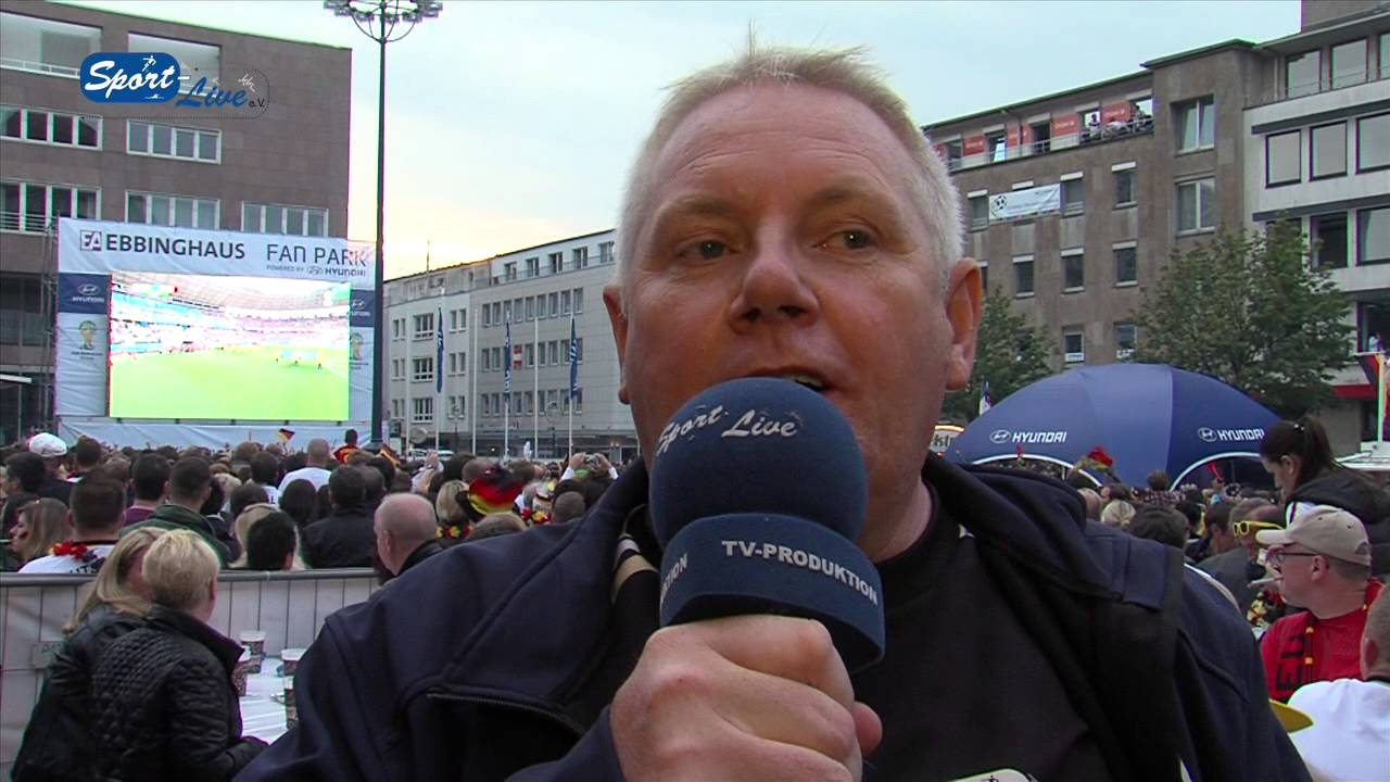 Public-Viewing auf dem Friedensplatz