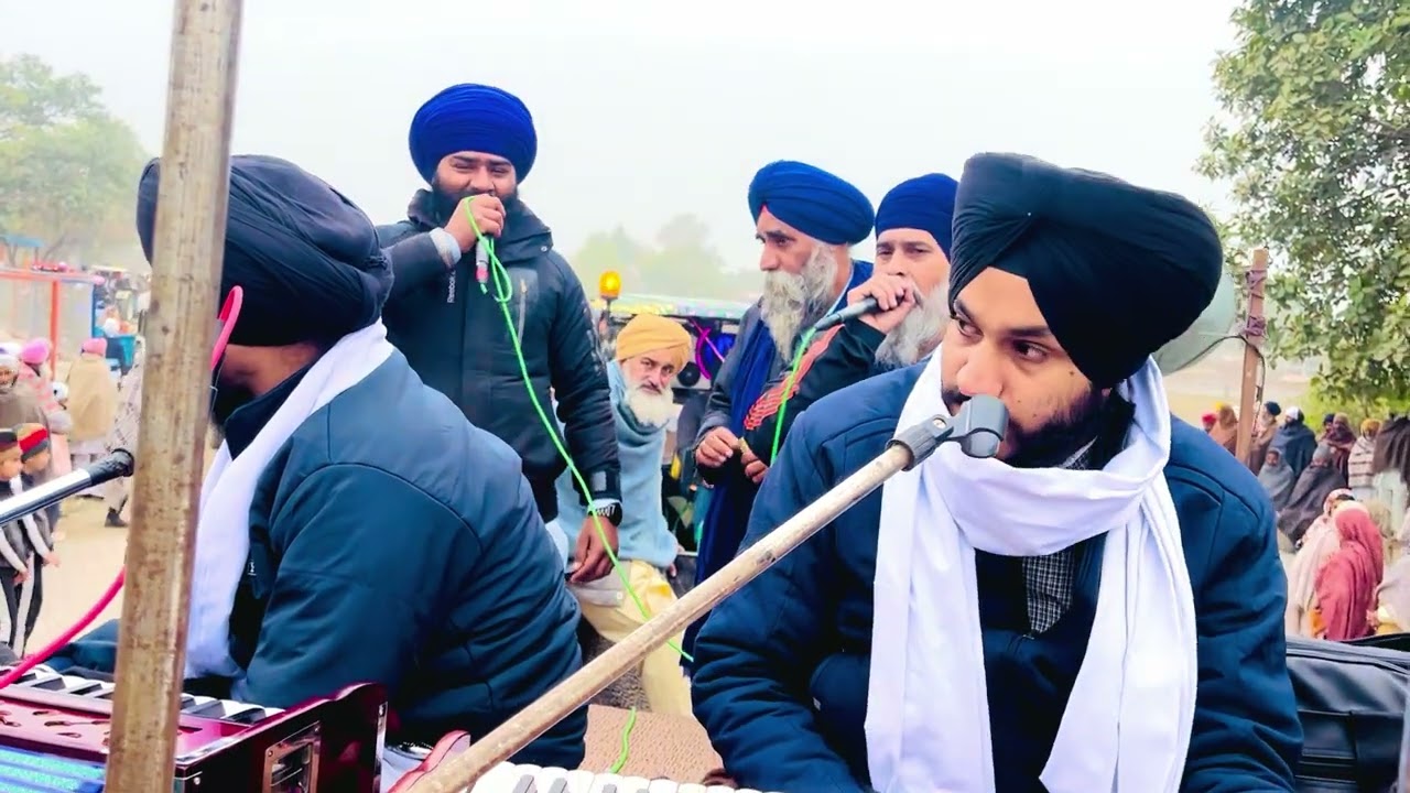 ਬਹੁਤ ਸੁਰੀਲੀ ਆਵਾਜ਼ ਕਵਾਸ਼ਰੀ ਸੁਣੋ 👂🤲🏻🌸 @top fans   #trendingpostchallenge #singh #sikhhistory #tiktok