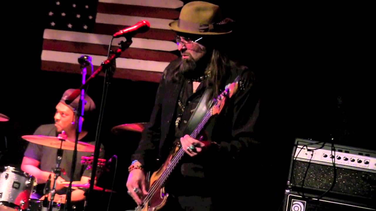 ''THE BASS SOLO'' - SCOT SUTHERLAND and GO-GO RAY