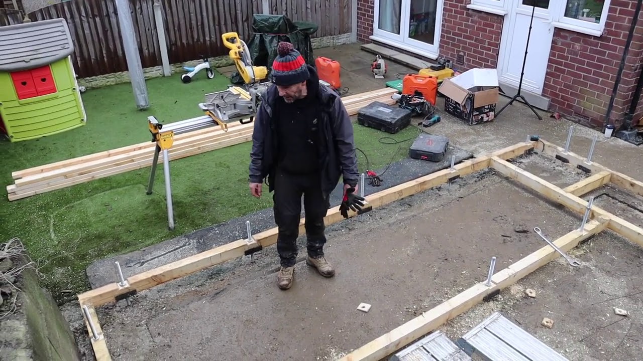 Garden room timber base construction