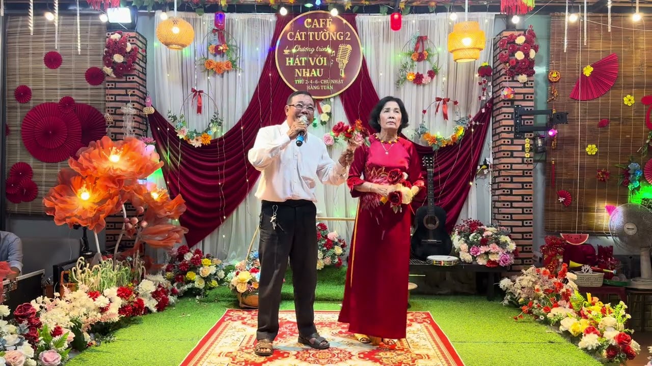 Ck trến đồng lúa vàng. Tb anh tín & chị Vân 
