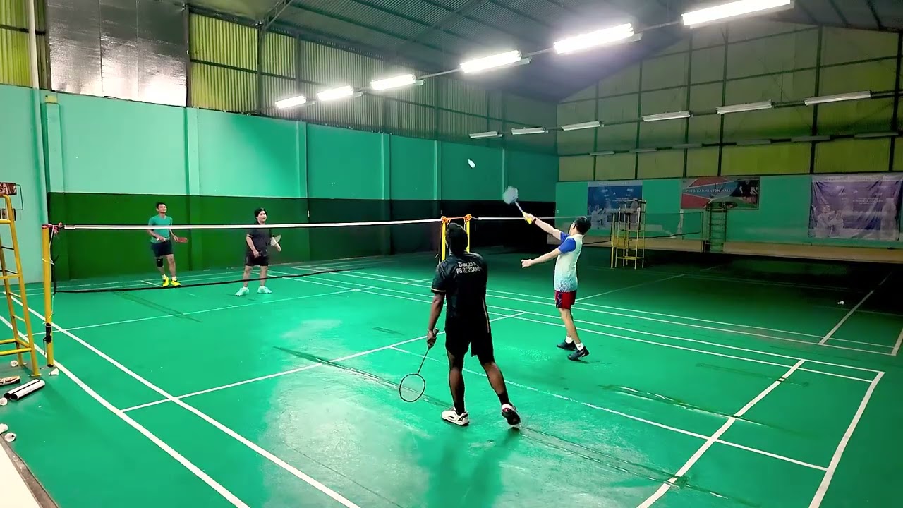 BADMINTON FUN (PB BERSAMA) Irto/Rangga vs Fariz/Dimass