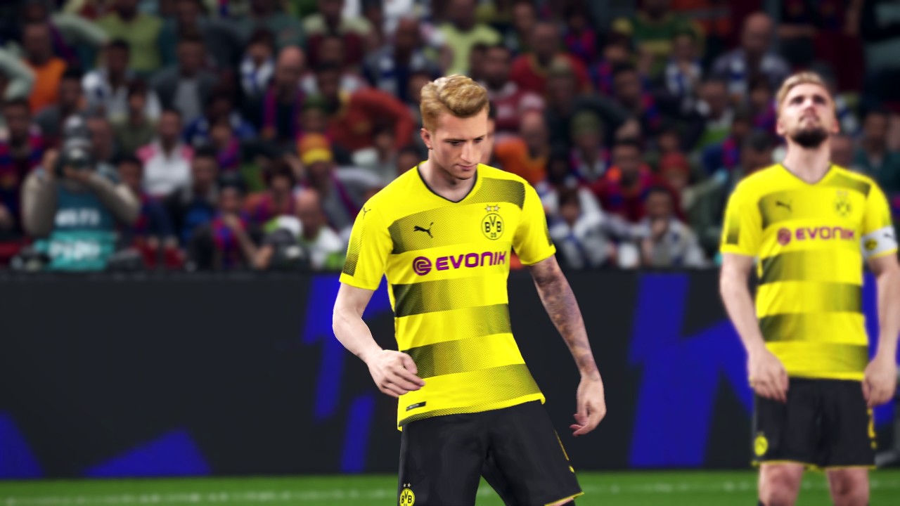 PES 2018 - PS4 Pro Preview - 4K - Barcelona Dortmund 1