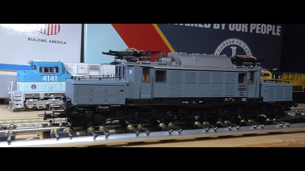 Roco 43416 E94  DRG digitalisieren, ESU Lokpilot 5 und LEDs einbauen