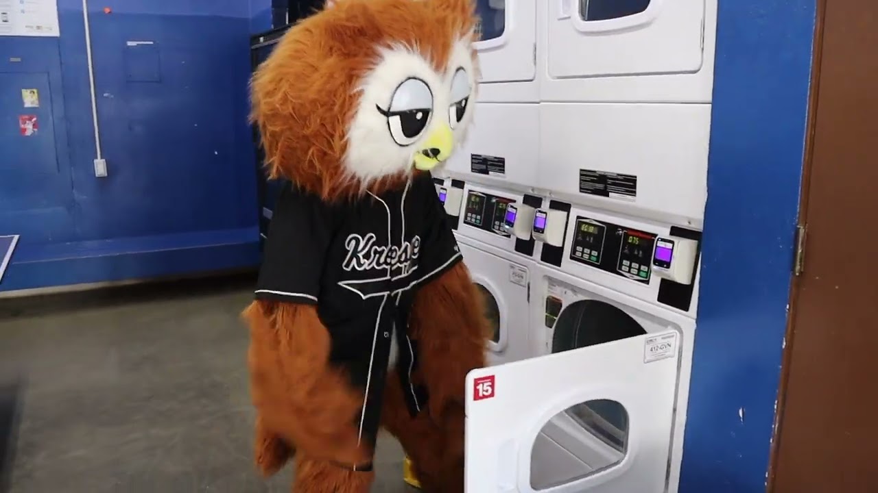 Kresge College Tour with KC the Owl!