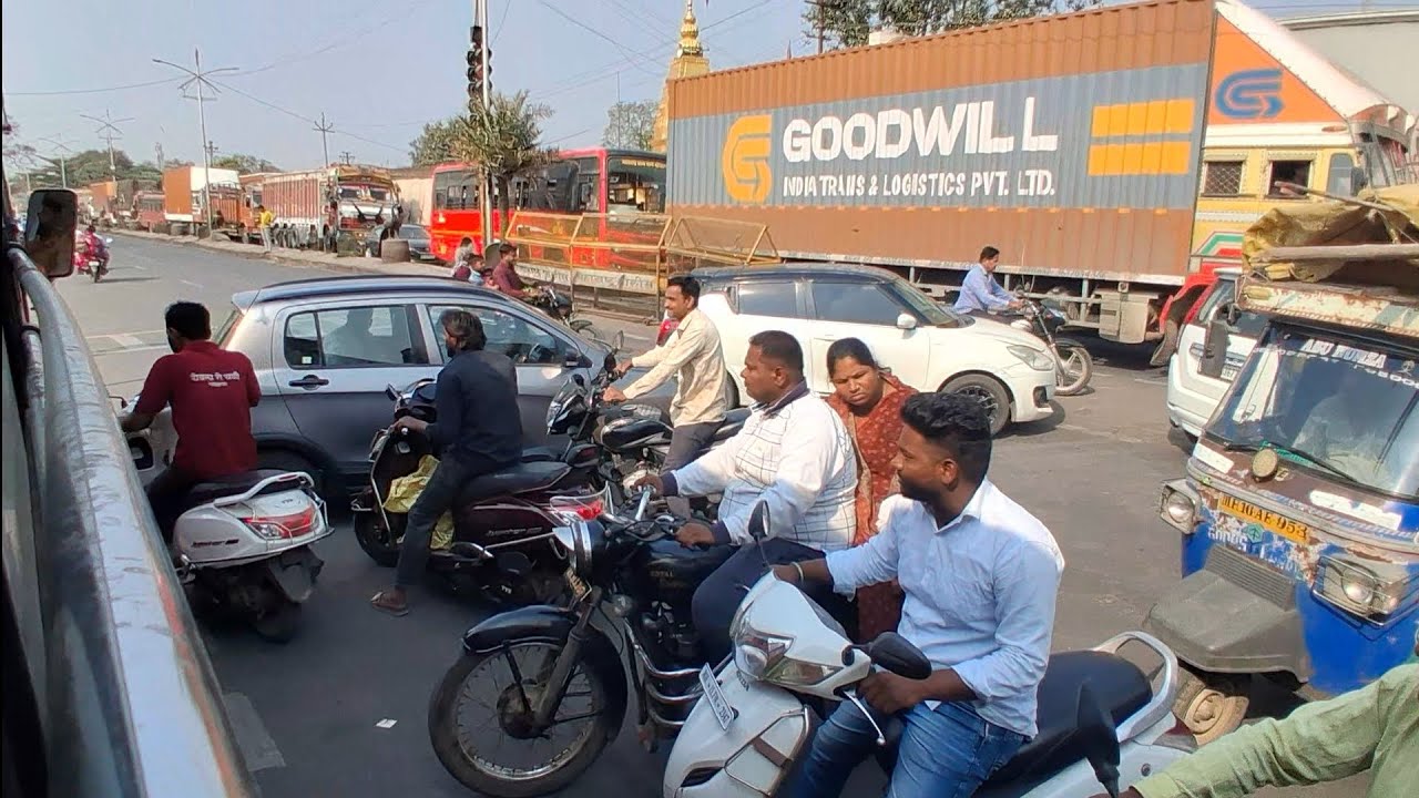 मनमाड मैं traffic jam 🚌🚚🚛🛵 सब परेशान 🤔