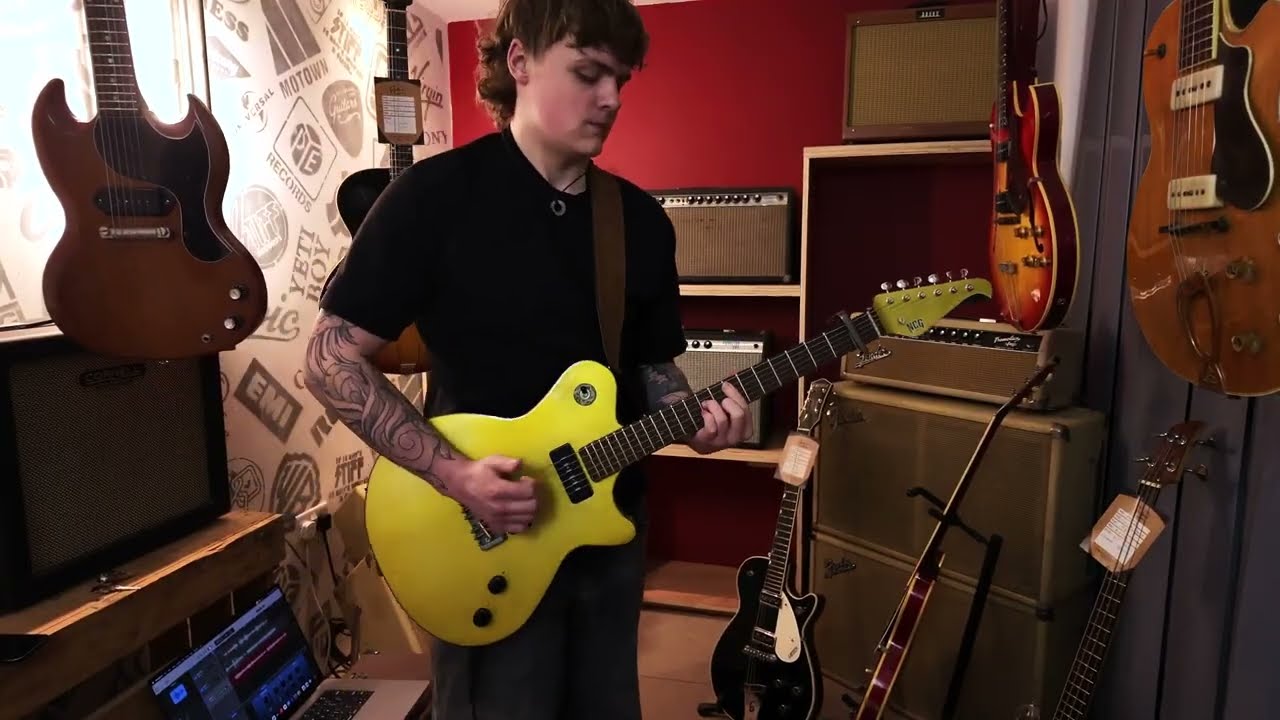 Squealing Pig Guitars Reviews handmade NCG Apostle
