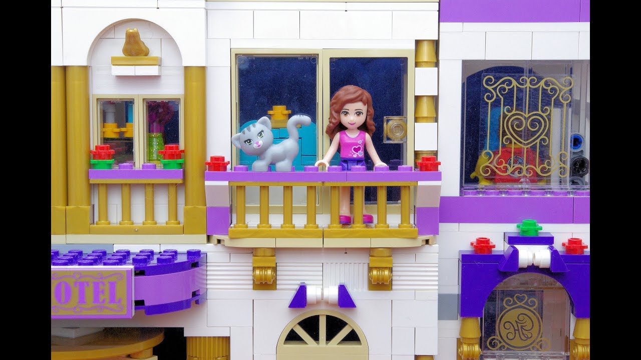 LEGO Friends Grand Hotel 41101 Kit