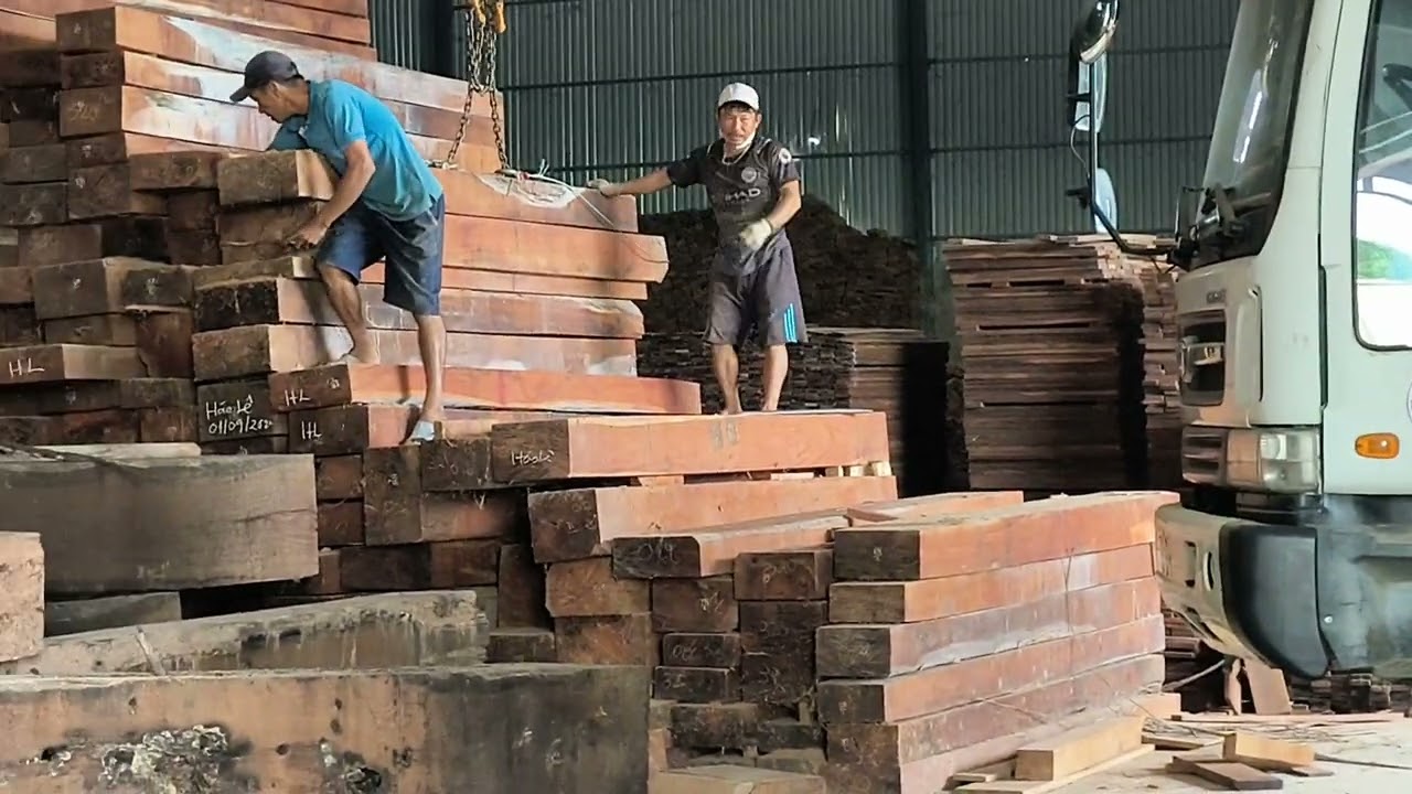 Gỗ căm xe ..gỗ lào giá hợp lý..!                LH: ☎️0937980633: Bé Long An