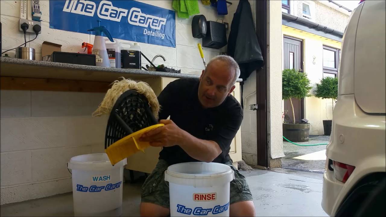 The car carer detailing talking about the new grit guard