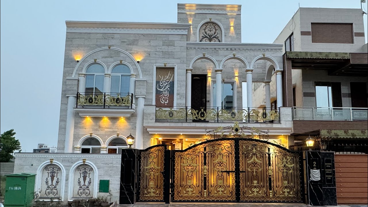 10 Marla Spanish Design Fully Furnished House 🏠 Available In Bahria Town Lahore 0321-7677775
