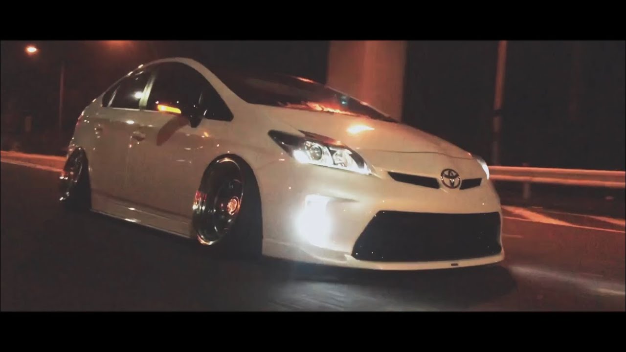 Komatsu's ZVW30 PRIUS｜VIPMAFIA｜PWS｜Static｜Slammed｜Toyota
