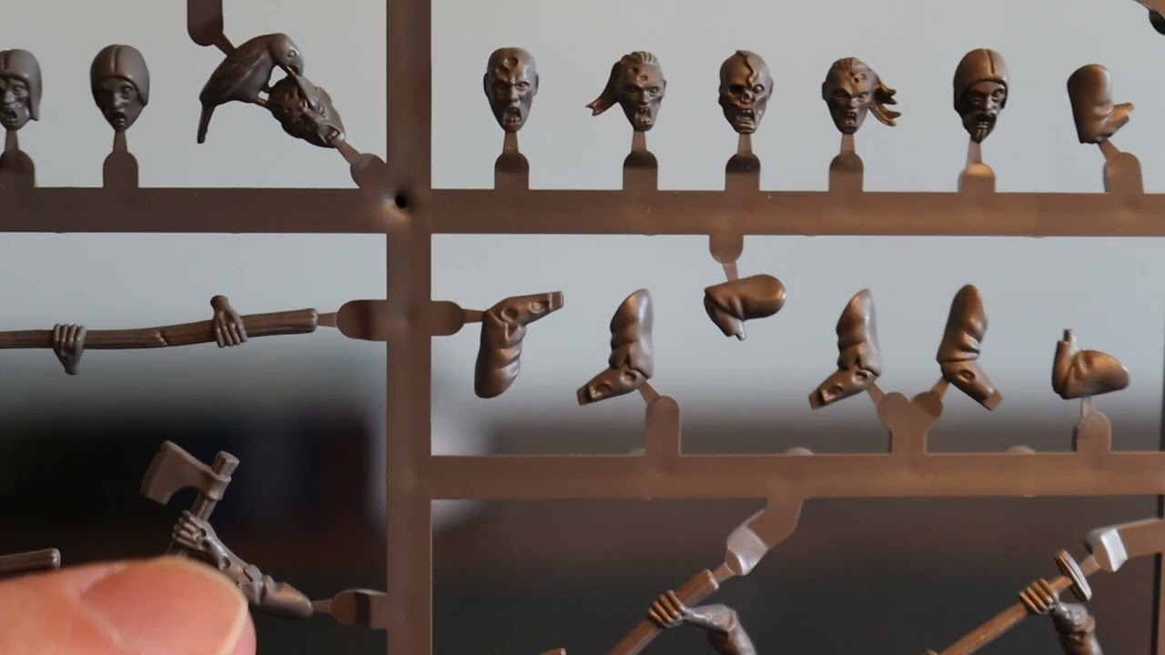 Fireforge games Living dead peasants - unboxing and scale comparison